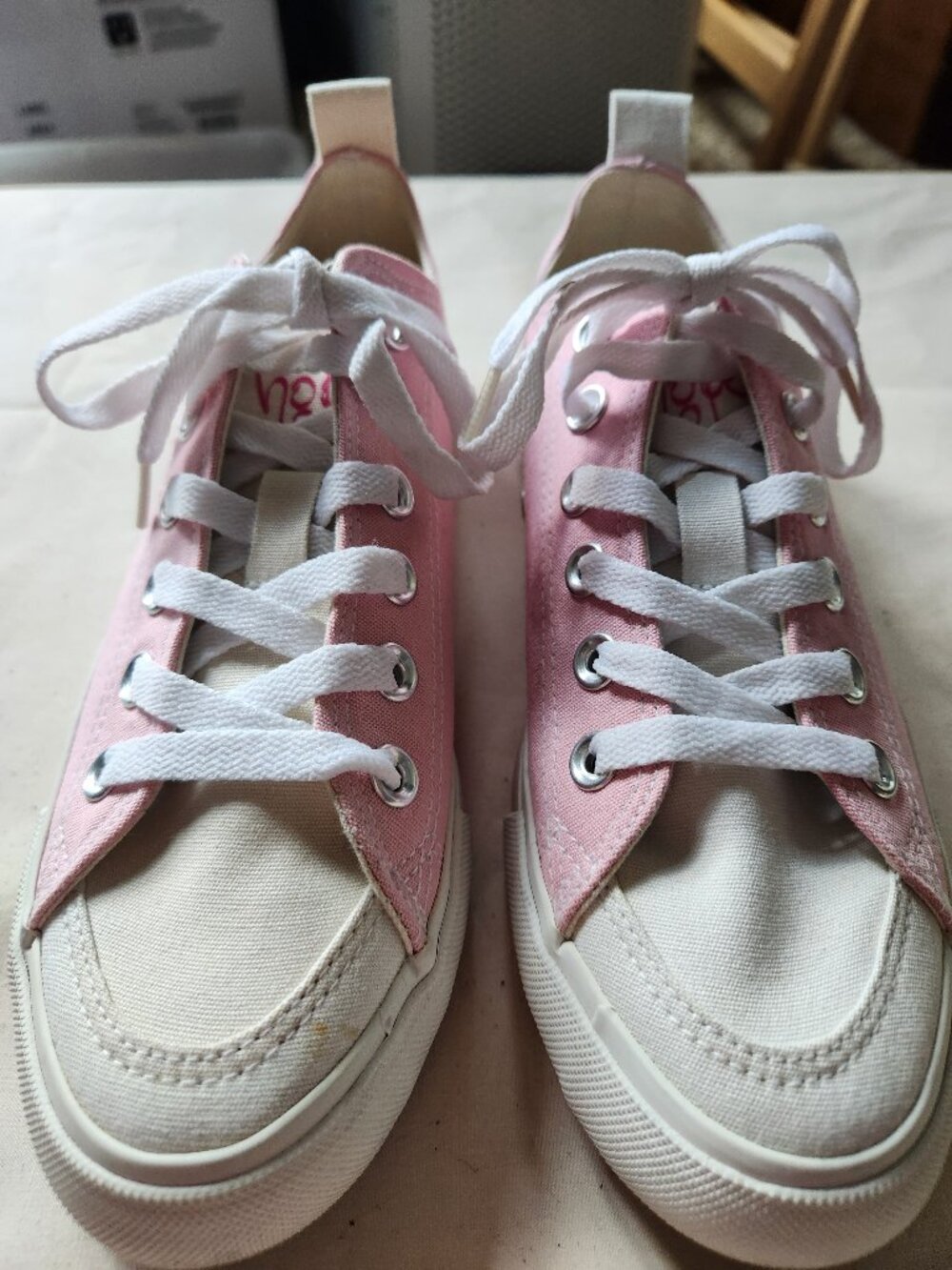 Pink Ribbon Canvas Sneakers Womens 7M Breast Cancer Awareness